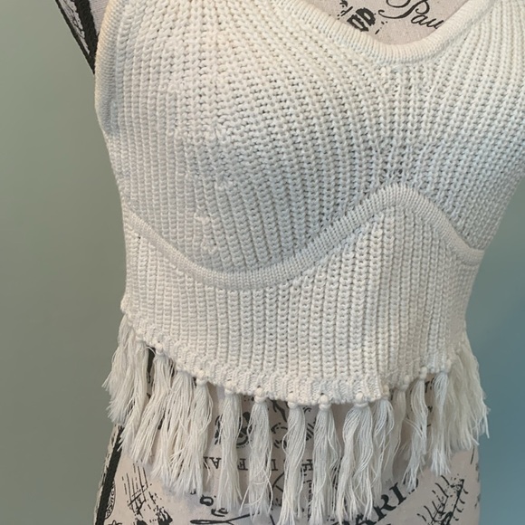 Wild Fable Cream Sweater Knit Fringe Cropped Bustier Tank Top Women’s Medium - Picture 2 of 6